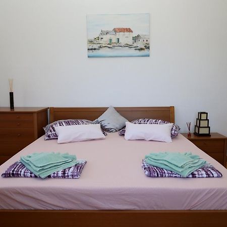 Apartman Dajana Supetar Eksteriør billede